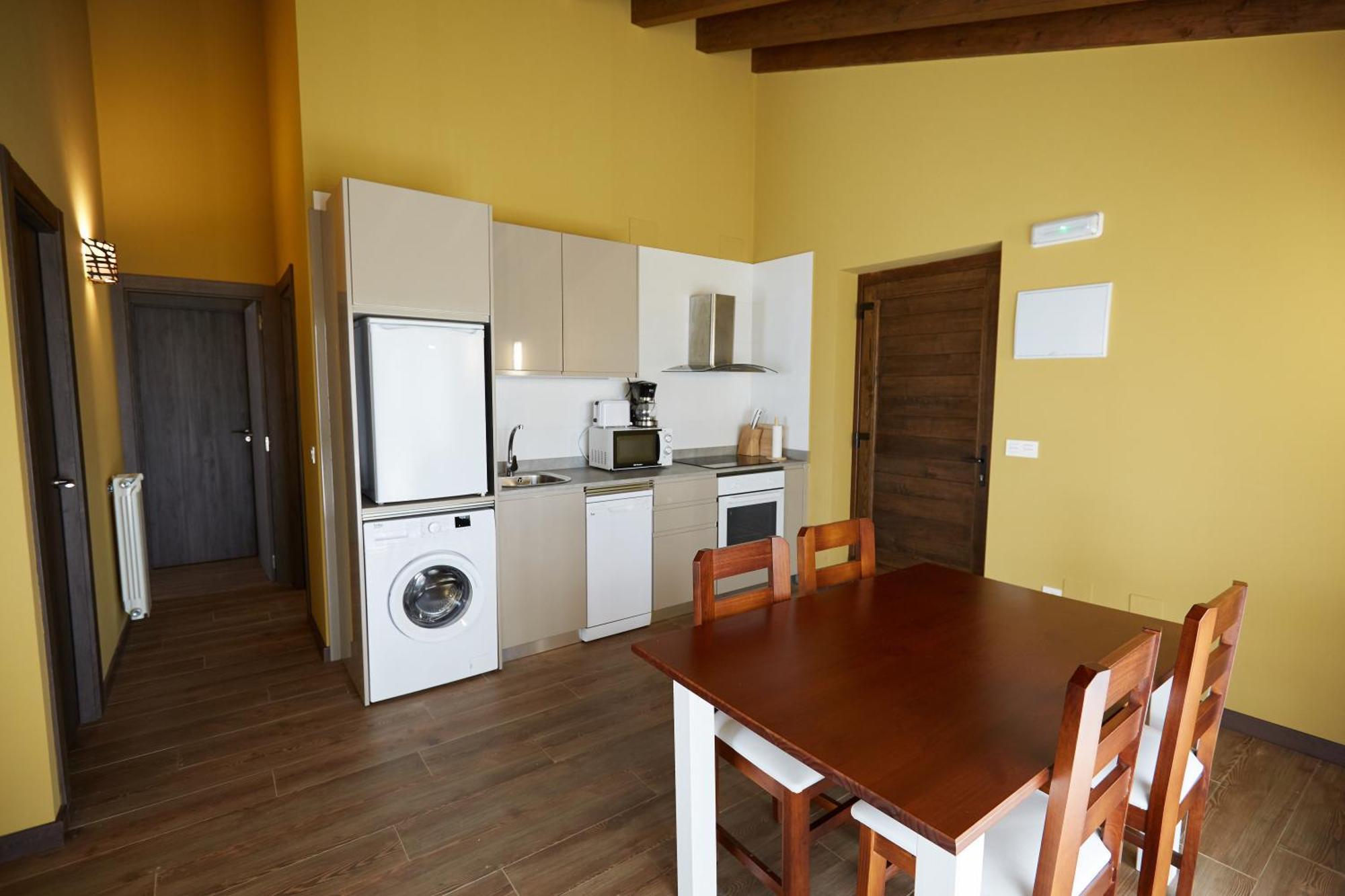 Apartamentos Rurales Casa La Piedra Collía Extérieur photo