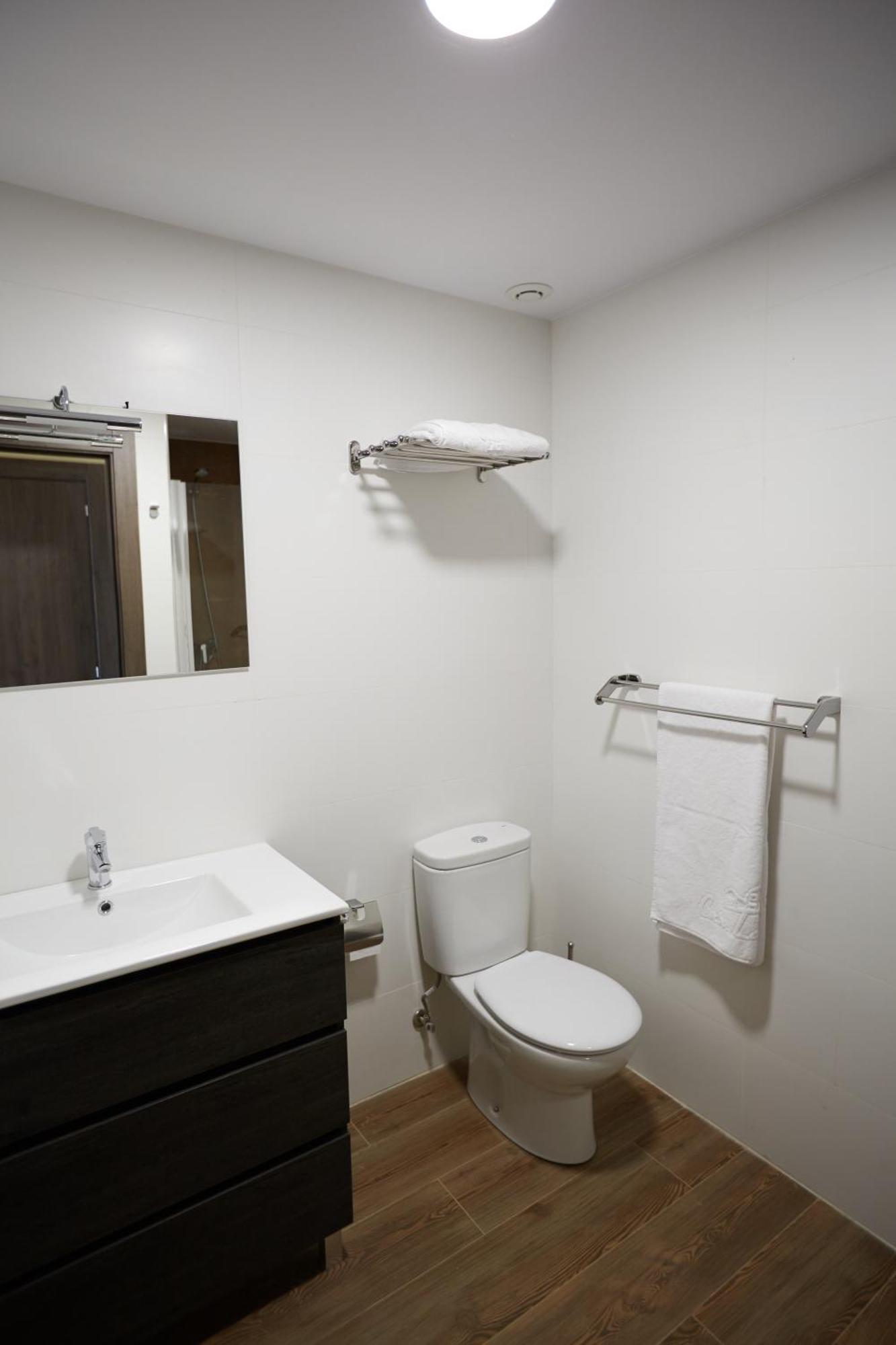 Apartamentos Rurales Casa La Piedra Collía Extérieur photo