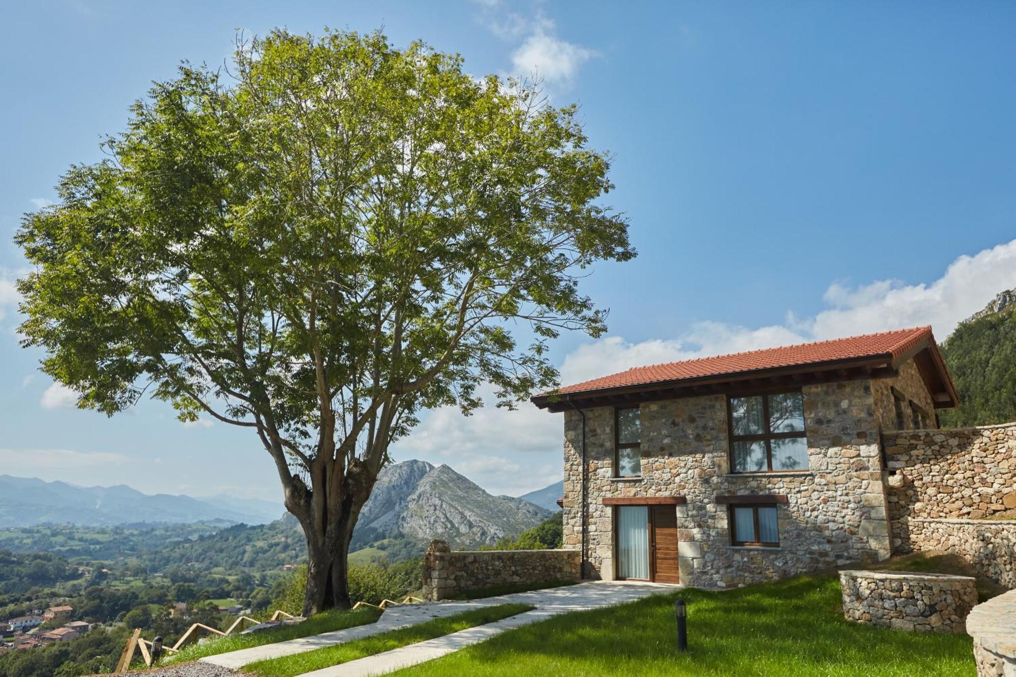 Apartamentos Rurales Casa La Piedra Collía Extérieur photo